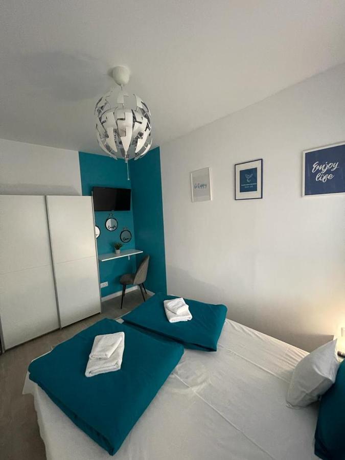 Phoenix Luxury Apartment ออราแด ภายนอก รูปภาพ