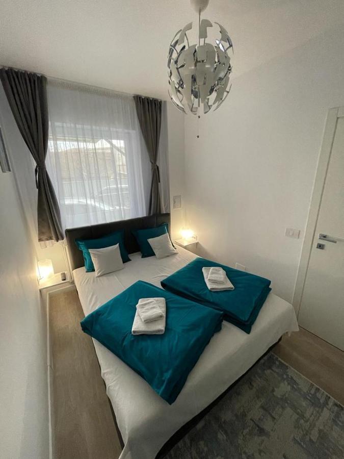 Phoenix Luxury Apartment ออราแด ภายนอก รูปภาพ